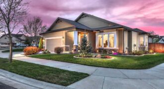 Villa In 210 S Manlius St, Fayetteville